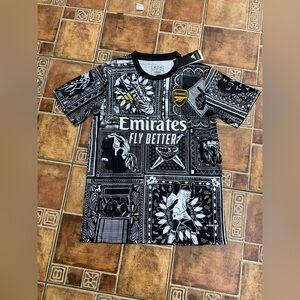 Adidas Arsenal 2023/24 training Jersey size M